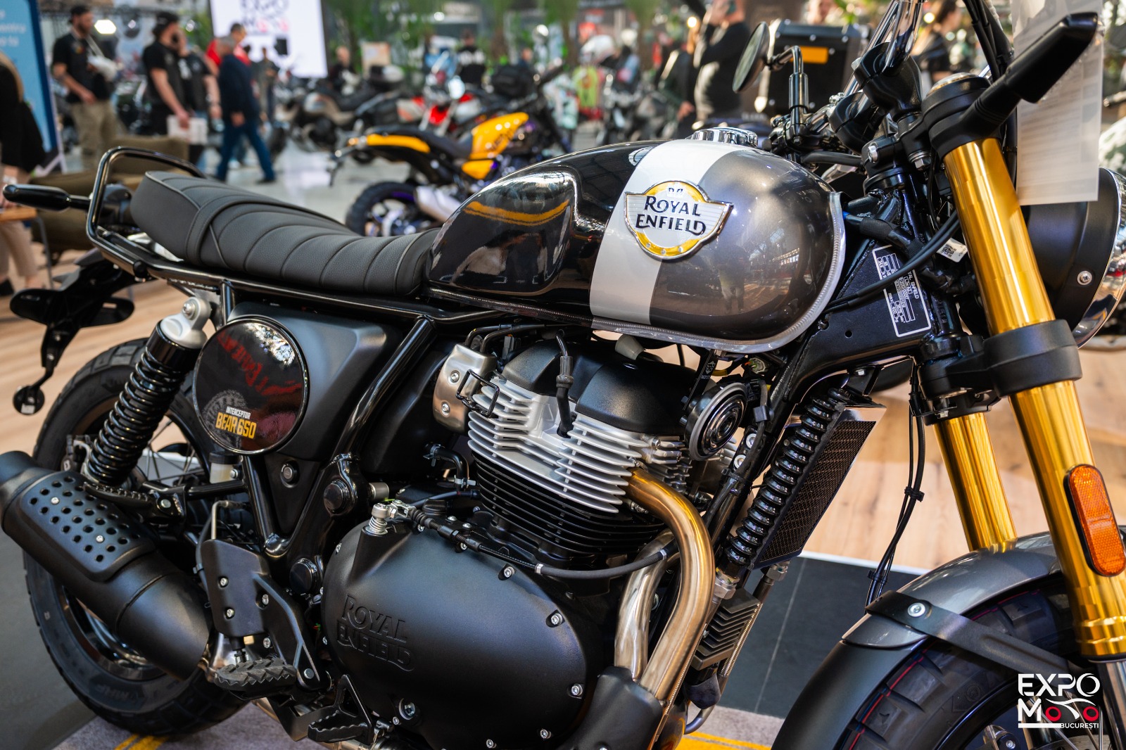 Alt